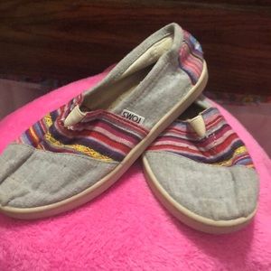 Girls Toms